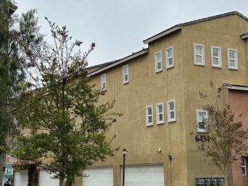 3 BR, 2 BA Apartment 6410 College Grove Drive Unit 30, San Diego, CA 92115