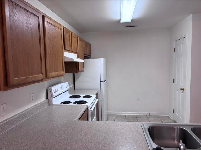 3 BR, 2 BA Apartment 64 7th Street, Shalimar, FL 32579