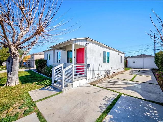 3 BR, 2 BA Apartment 6528 Beeman Ave North Hollywood, CA 91606