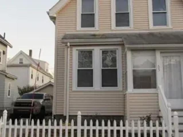 3 BR, 2 BA Apartment 65 YOUNG ST, QUINCY, MA 2171
