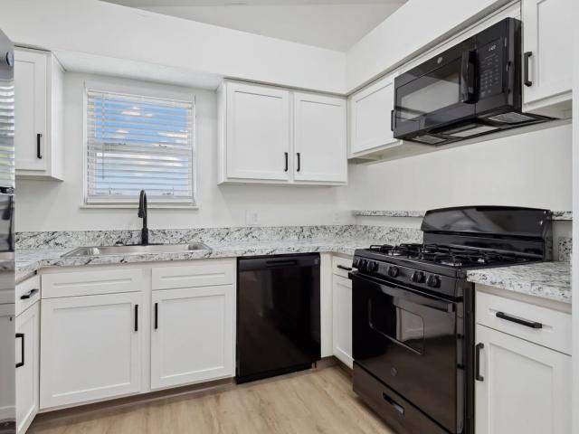 3 BR, 2 BA Apartment 6611 Seahurst Drive Unit 6634SD, Canal Winchester, OH 43110