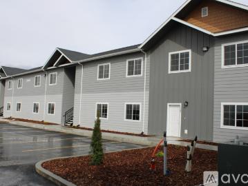 3 BR, 2 BA Apartment 665 Heyburn Avenue West, Unit 1104 & 1204, Twin Falls, ID 83301