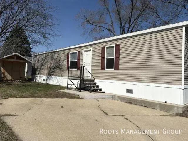3 BR, 2 BA Apartment 666 S Bluff St Lot 746, South Beloit, IL 61080