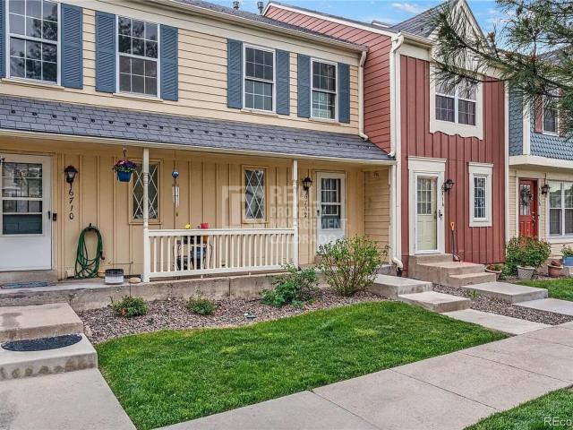 3 BR, 2 BA Apartment 6712 S Holland Way, Littleton, CO 80128