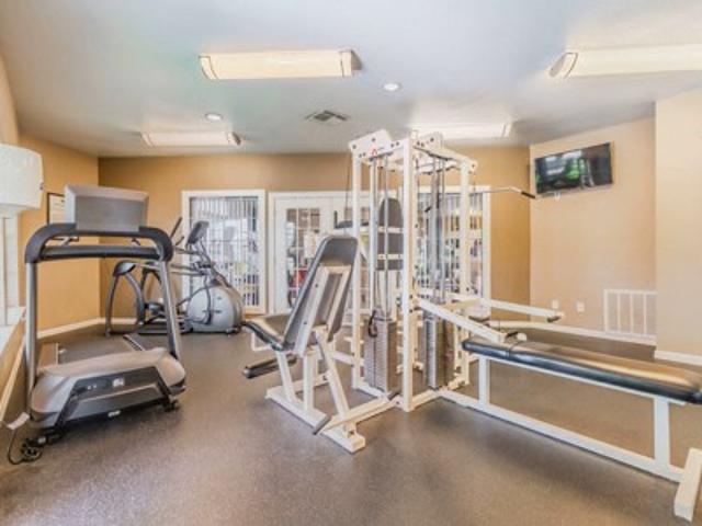 3 BR, 2 BA Apartment 6800 S. Cockrell Hill Road Unit 17 1705, Dallas, TX 75236
