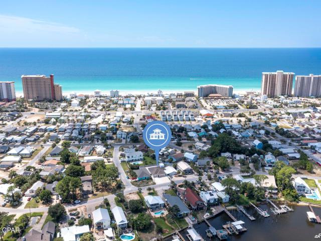 3 BR, 2 BA Apartment 6813 South Lagoon Drive, Panama City, FL 32408