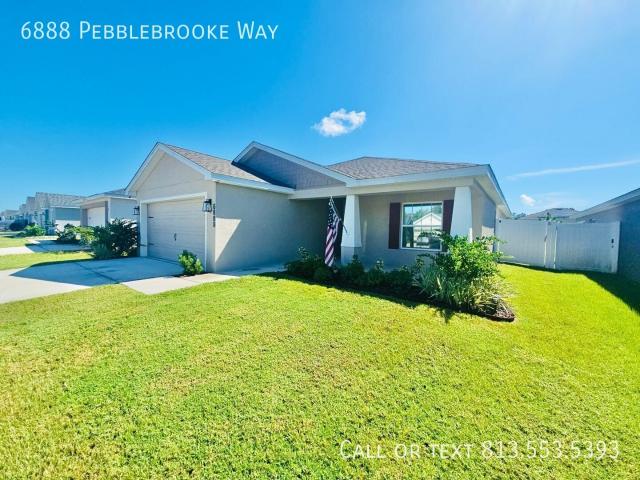 3 BR, 2 BA Apartment 6888 Pebblebrooke Way, Zephyrhills, FL 33541
