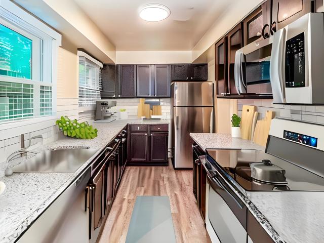 3 BR, 2 BA Apartment 6915 Lynnfield Ct Unit 130, Cincinnati, OH 45236