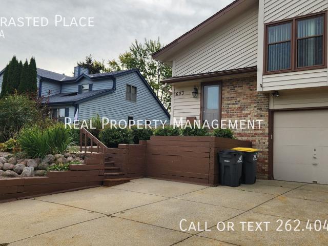 3 BR, 2 BA Apartment 603 Brasted Place, Waukesha, WI 53186