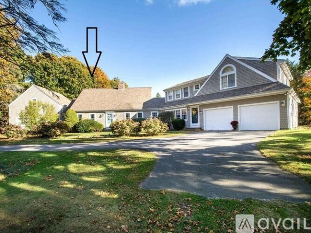3 BR, 2 BA Apartment 613 MA 6 A, Sandwich, MA 02537