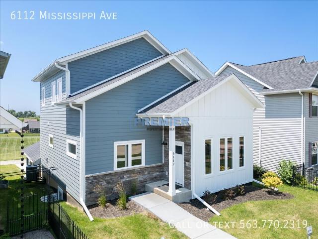 3 BR, 2 BA Apartment 6112 Mississippi Ave, Davenport, IA 52807