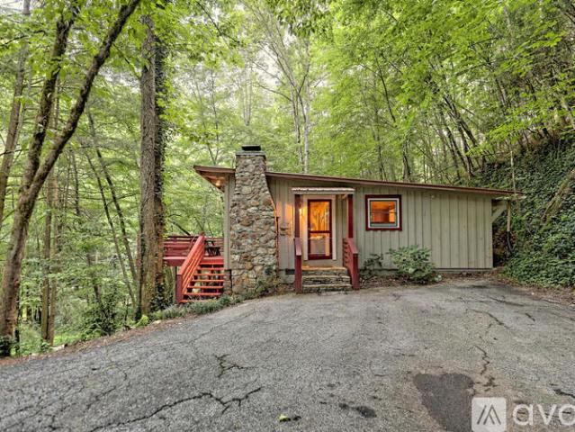 3 BR, 2 BA Apartment 6180 Crow Creek Rd, Lakemont, GA 30552