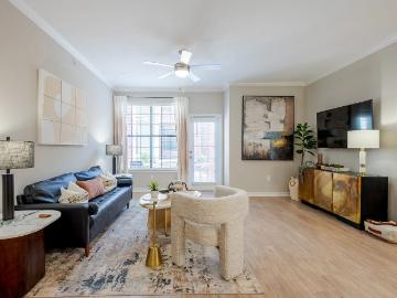 3 BR, 2 BA Apartment 6250 Rosewood Drive Unit 2901, North Richland Hills, TX 76180