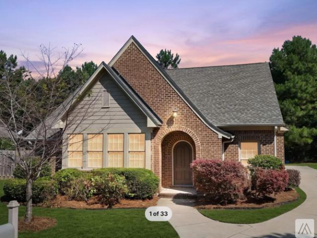 3 BR, 2 BA Apartment 6286 Black Creek Loop N, Hoover, AL 35244