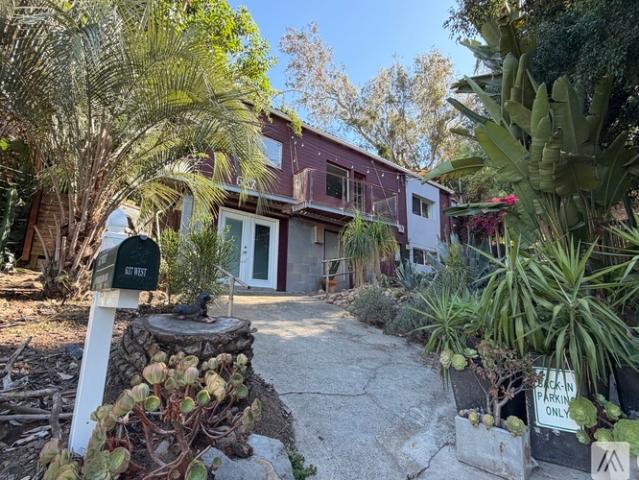 3 BR, 2 BA Apartment 637 S Crescent Ct, San Diego, CA 92103
