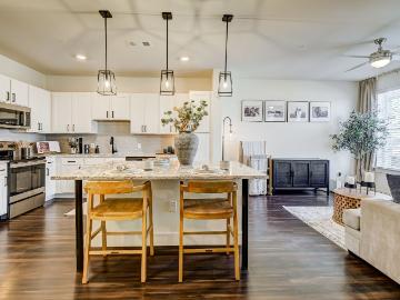 3 BR, 2 BA Apartment 634 N. Teel Parkway Unit 5102, Prosper, TX 75078