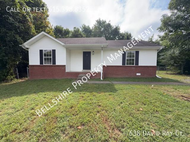 3 BR, 2 BA Apartment 638 David Ray Ct Clarksville, TN 37042