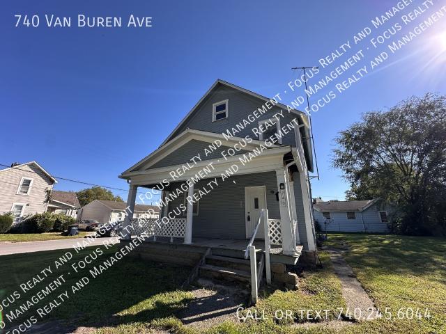 3 BR, 2 BA Apartment 740 Van Buren Ave, Lancaster, OH 43130