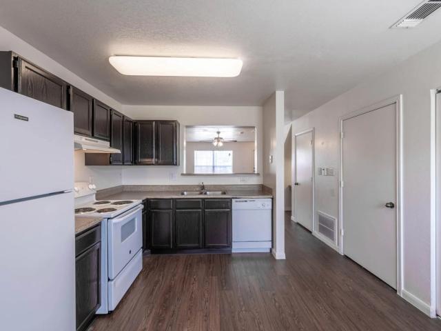 3 BR, 2 BA Apartment 7500 Emmett F Lowry Expressway Unit 6 608, Texas City, TX 77591