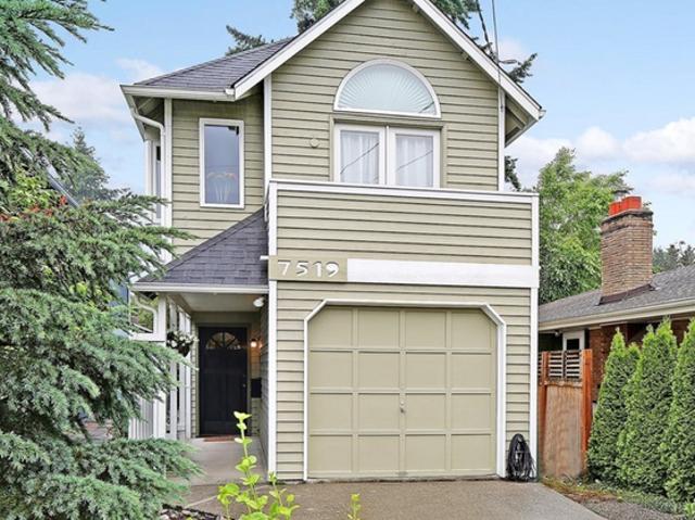 3 BR, 2 BA Apartment 7519 25th Avenue Northeast, Seattle, WA 98115
