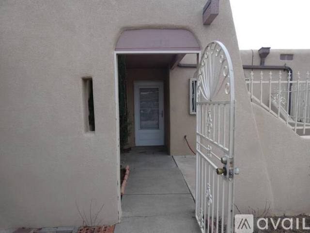3 BR, 2 BA Apartment 7530 Lucca Lane Southwest, Albuquerque, NM 87121
