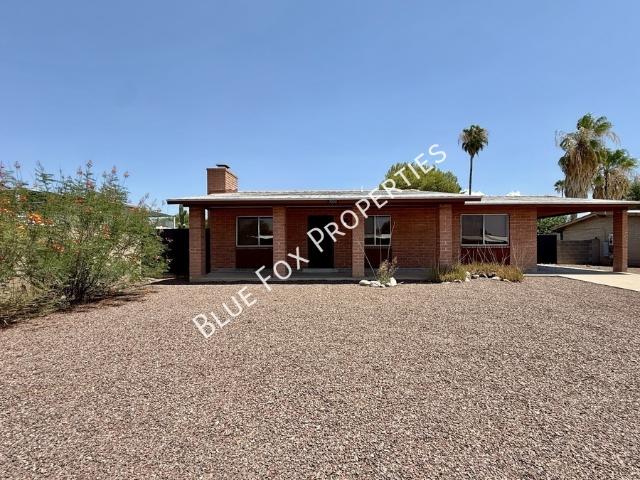 3 BR, 2 BA Apartment 7650 N Rasmussen Ave, Tucson, AZ 85741