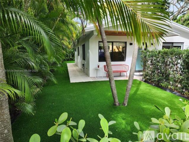 3 BR, 2 BA Apartment 77 NE 43rd St, Miami, FL 33137