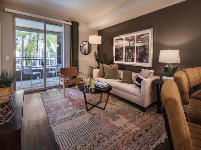 3 BR, 2 BA Apartment 7800 Westside Drive Unit 11 103, San Diego, CA 92108