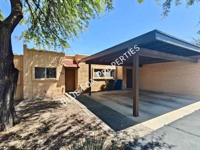 3 BR, 2 BA Apartment 7861 East Lester Street, Tucson, AZ 85715