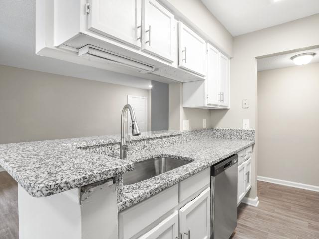 3 BR, 2 BA Apartment 7930 St. Ives Road Unit 3F, Charleston, SC 29406