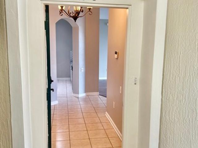 3 BR, 2 BA Apartment 7990 Baymeadows Road East, Unit 628, Jacksonville, FL 32256