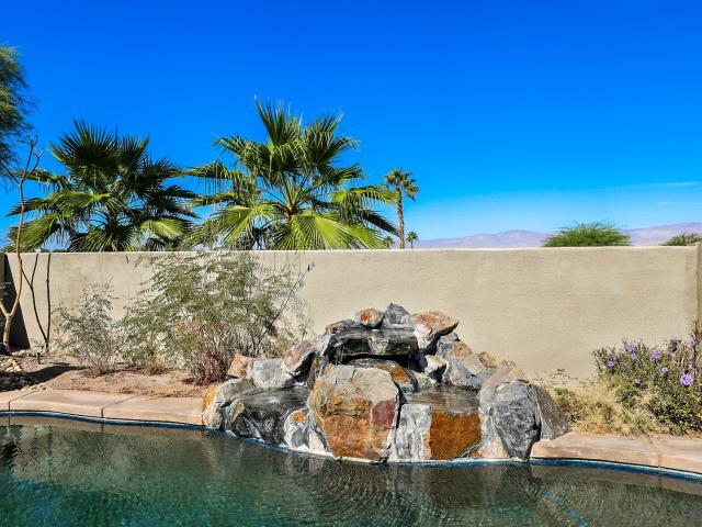 3 BR, 2 BA Apartment 79948 Bethpage Avenue, Indio, CA 92201