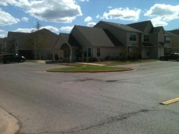 3 BR, 2 BA Apartment 700 N. 6th, Tecumseh, OK 74873