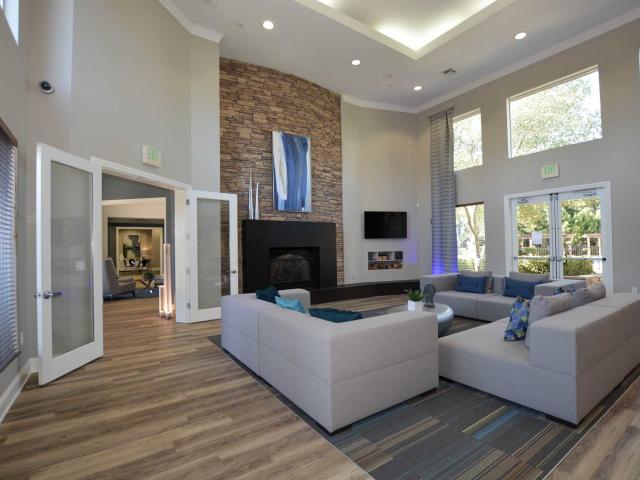 3 BR, 2 BA Apartment 701 Gibson Drive Unit 1612, Roseville, CA 95678