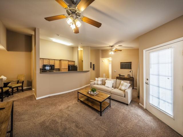 3 BR, 2 BA Apartment 7020 Clubhouse Lane Unit 1845, Terre Haute, IN 47802
