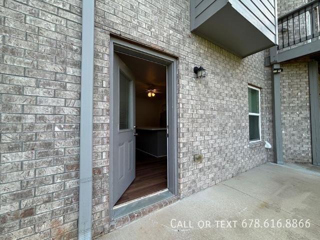 3 BR, 1 BA Apartment 70 Charleston Ln, Covington, GA 30016