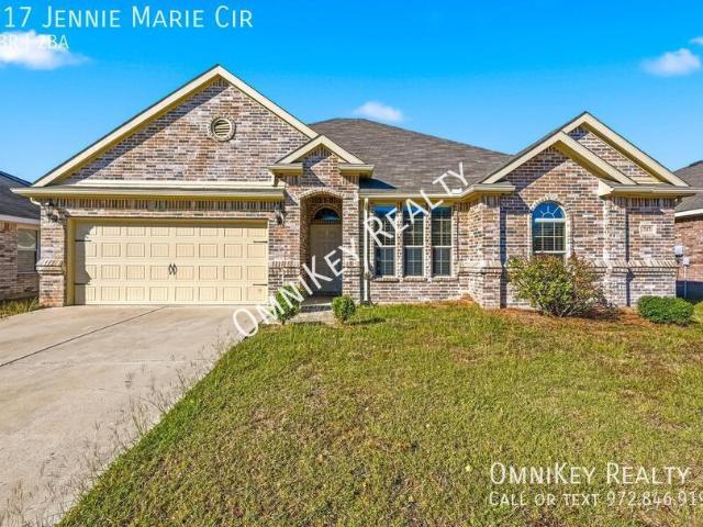 3 BR, 2 BA Apartment 717 Jennie Marie Cir, Ferris, TX 75125