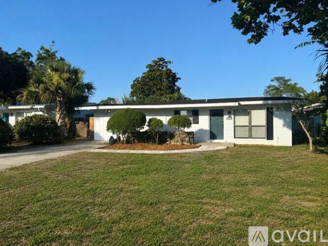 3 BR, 2 BA Apartment 725 Holly Drive, Jacksonville Beach, FL 32250
