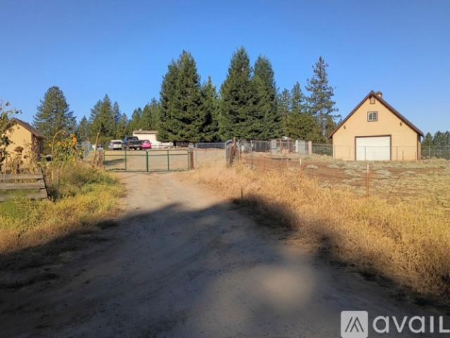 3 BR, 2 BA Apartment 7310 Dorado Canyon Road, Somerset, CA 95684