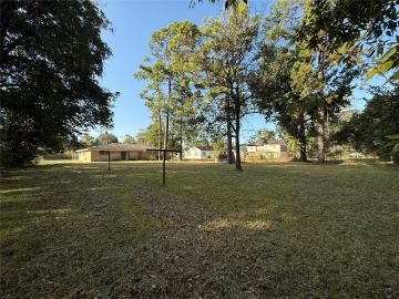 3 BR, 2 BA Apartment 7325 Ley Road, Houston, TX 77028