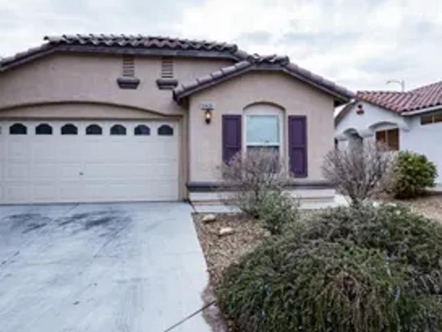 3 BR, 2 BA Apartment 8409 Cavaricci Ave, Las Vegas, NV 89129