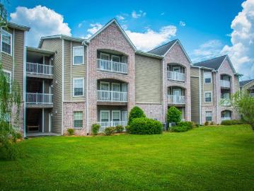 3 BR, 2 BA Apartment 8465 Patriot Blvd North Charleston, SC 29420