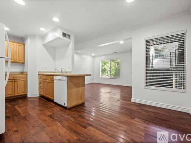 3 BR, 2 BA Apartment 857 Columbia Ln, Unit #29, Provo, UT 84604