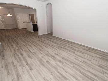 3 BR, 2 BA Apartment 8602 Wilkins Oaks Drive, Houston, TX 77028