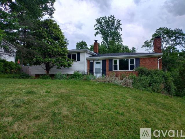 3 BR, 2 BA Apartment 8629 Pastoral Lane, Cincinnati, OH 45244