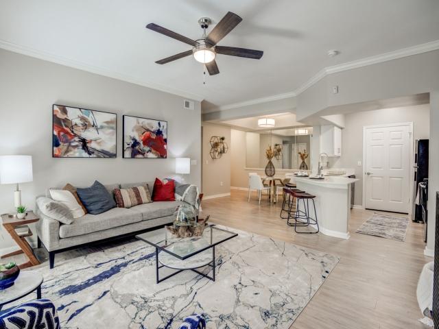 3 BR, 2 BA Apartment 8701 Bluffstone Cove Unit 07304, Austin, TX 78759