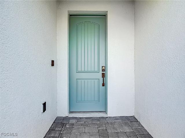 3 BR, 2 BA Apartment 8735 Catamaran Drive, Naples, FL 34114