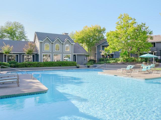 3 BR, 2 BA Apartment 8800 Sierra College Boulevard Unit 3 beds, 2 baths, $2704, Roseville, CA 95661