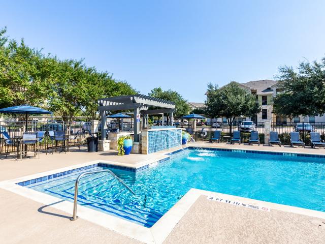 3 BR, 2 BA Apartment 8800 US 290 Unit 1221, Austin, TX 78736