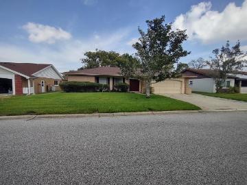 3 BR, 2 BA Apartment 8811 Seeley Ln, Hudson, FL 34667